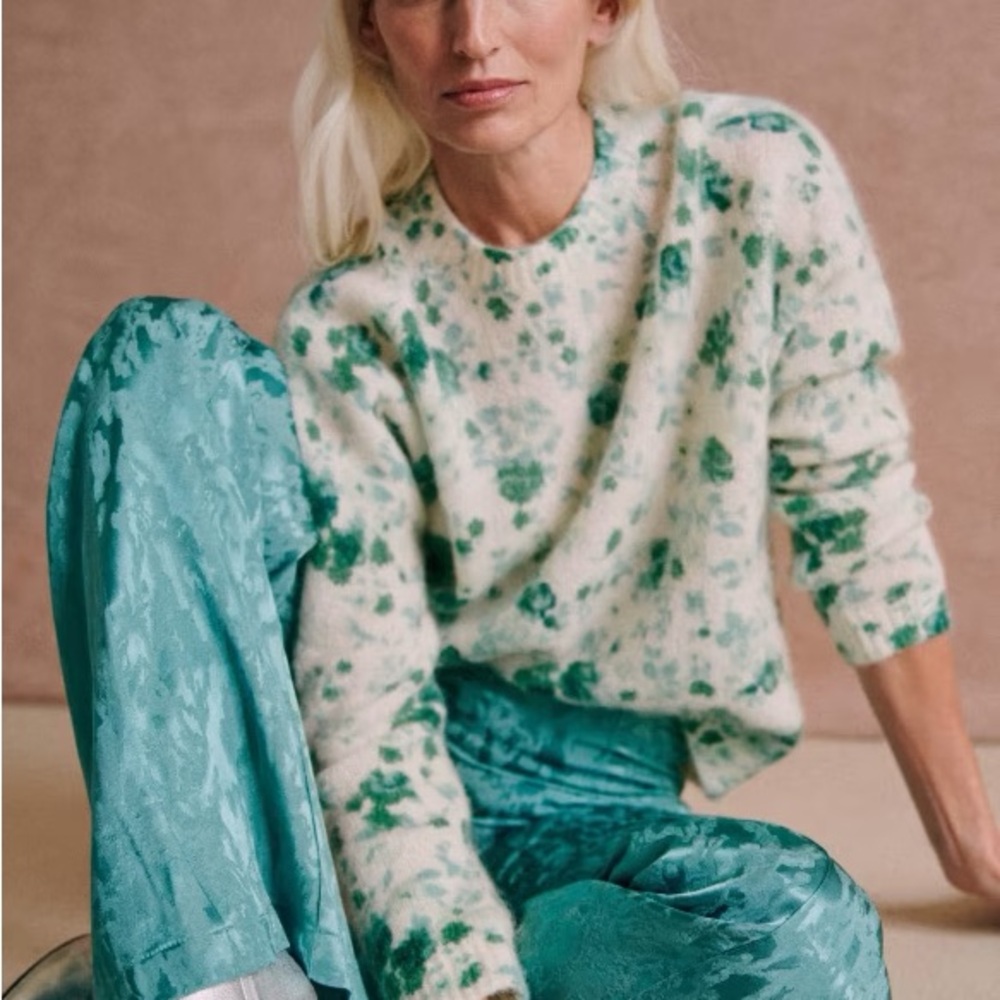 Sezane Amaya Jumper Green and White Peonies Jumper Sweater
